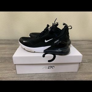 Nike Air Max 270 Women’s Size 9 Black and White